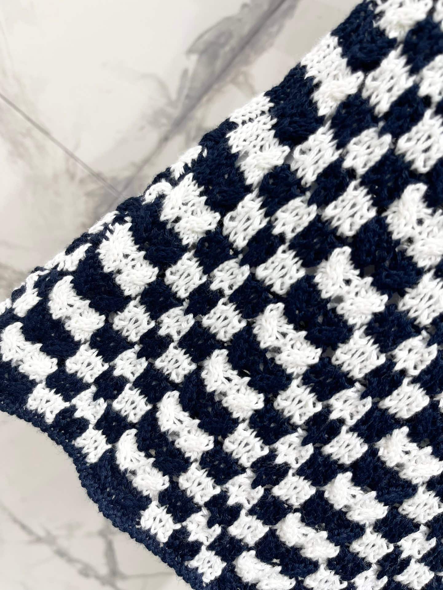 Celine: Top sans manches, broderie, imprimé, coton