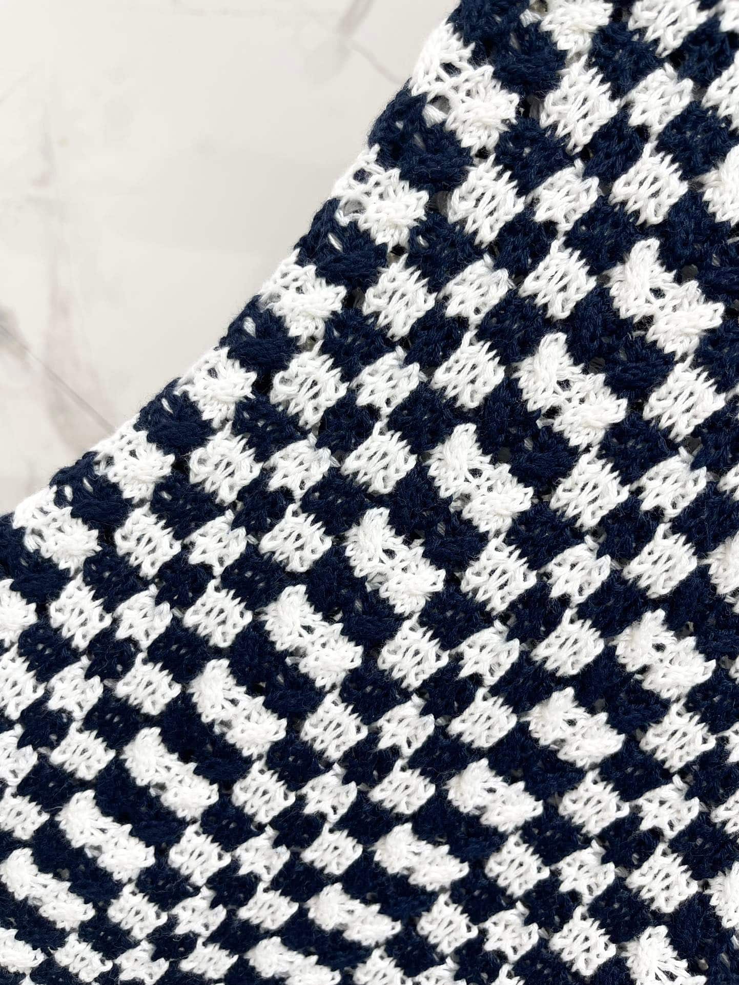 Celine: Top sans manches, broderie, imprimé, coton