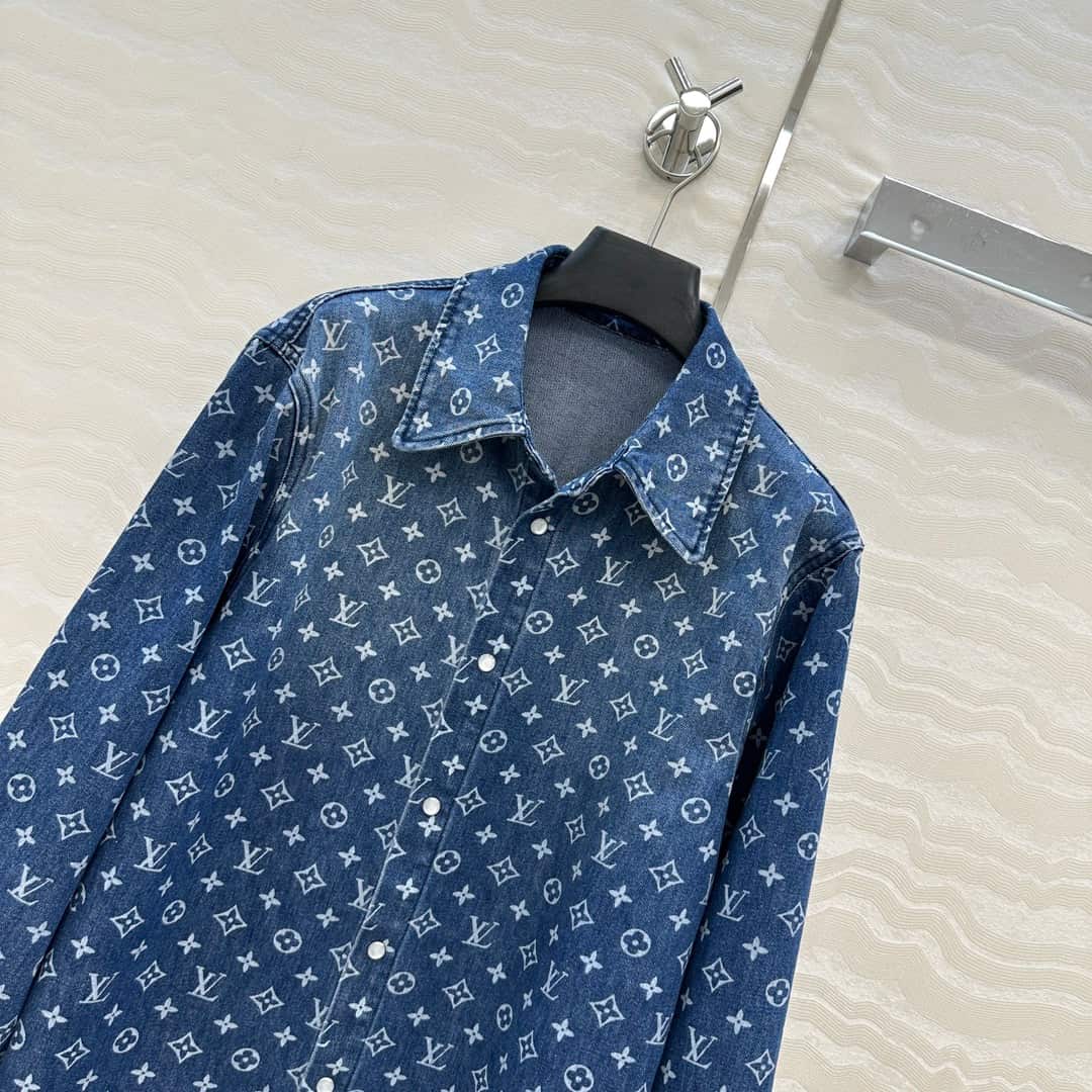 Louis Vuitton: куртка, монограмма, металлическая фурнитура, хлопок, деним