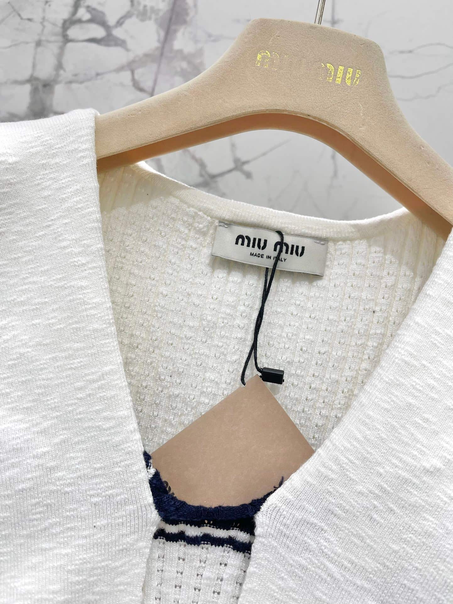 Miu Miu: Veste, bleu marine, broderie, rayures, empiècements contrastants