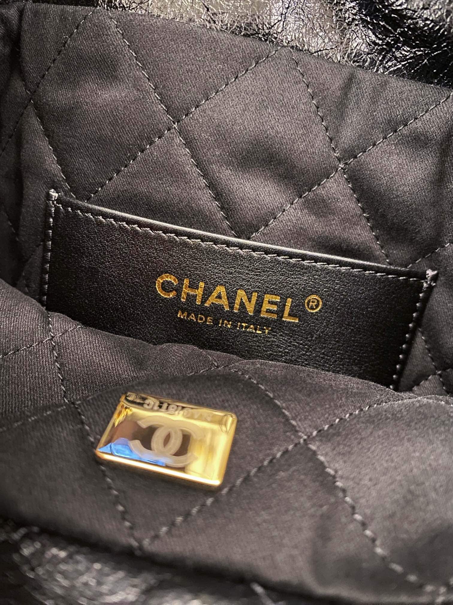 Chanel: сумка, жемчужная отделка