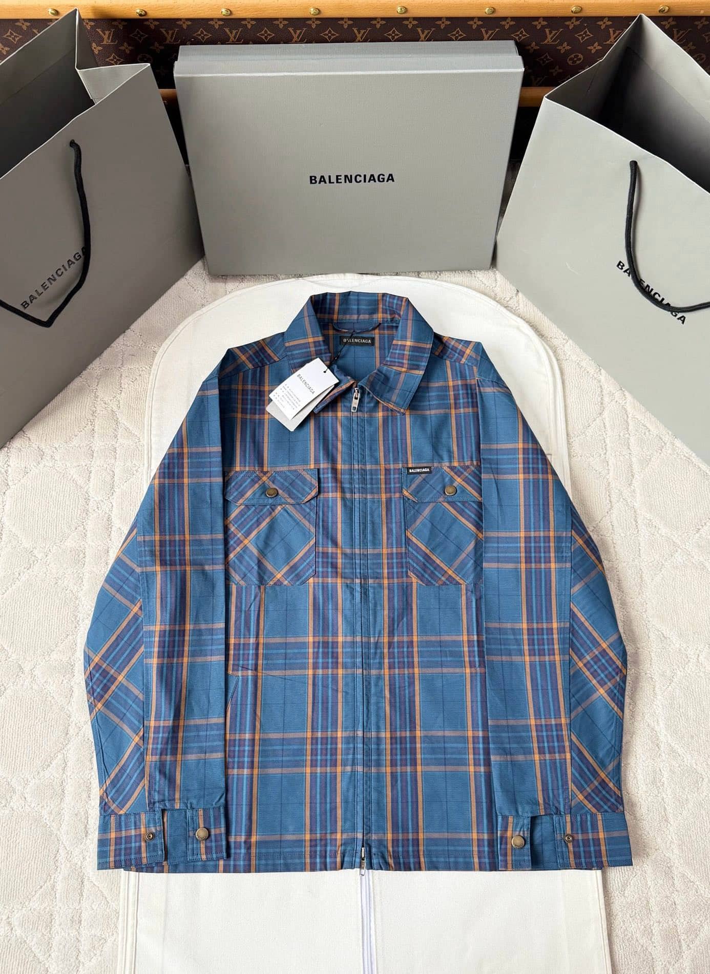 Balenciaga: Chemise, jacquard, fermeture zippée, coton