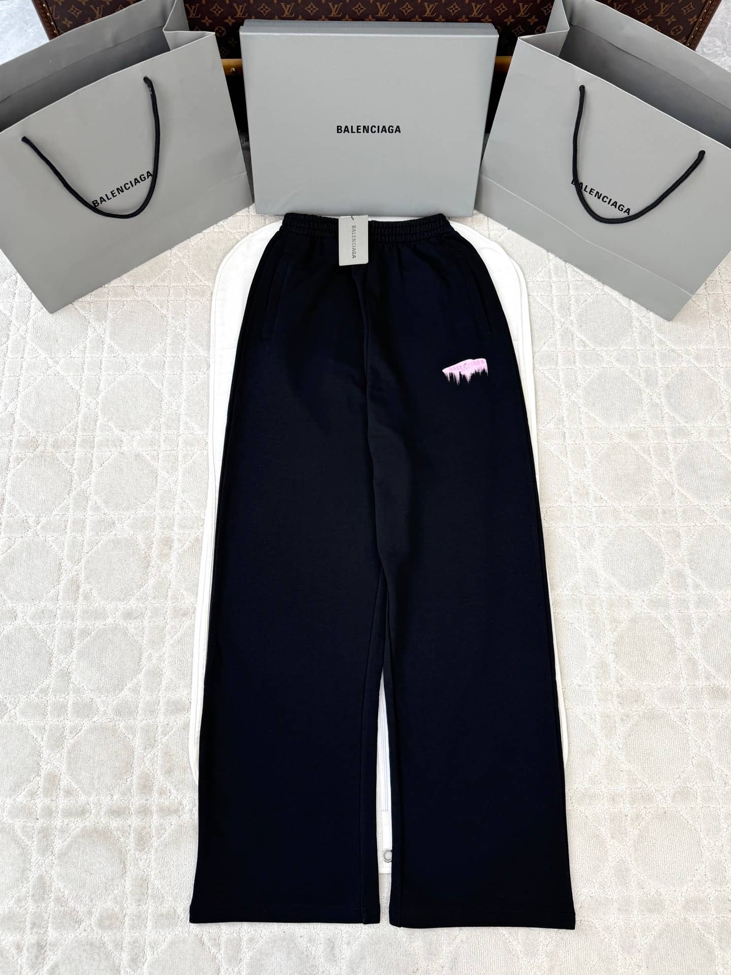 Balenciaga: Trousers, spring/summer 2026