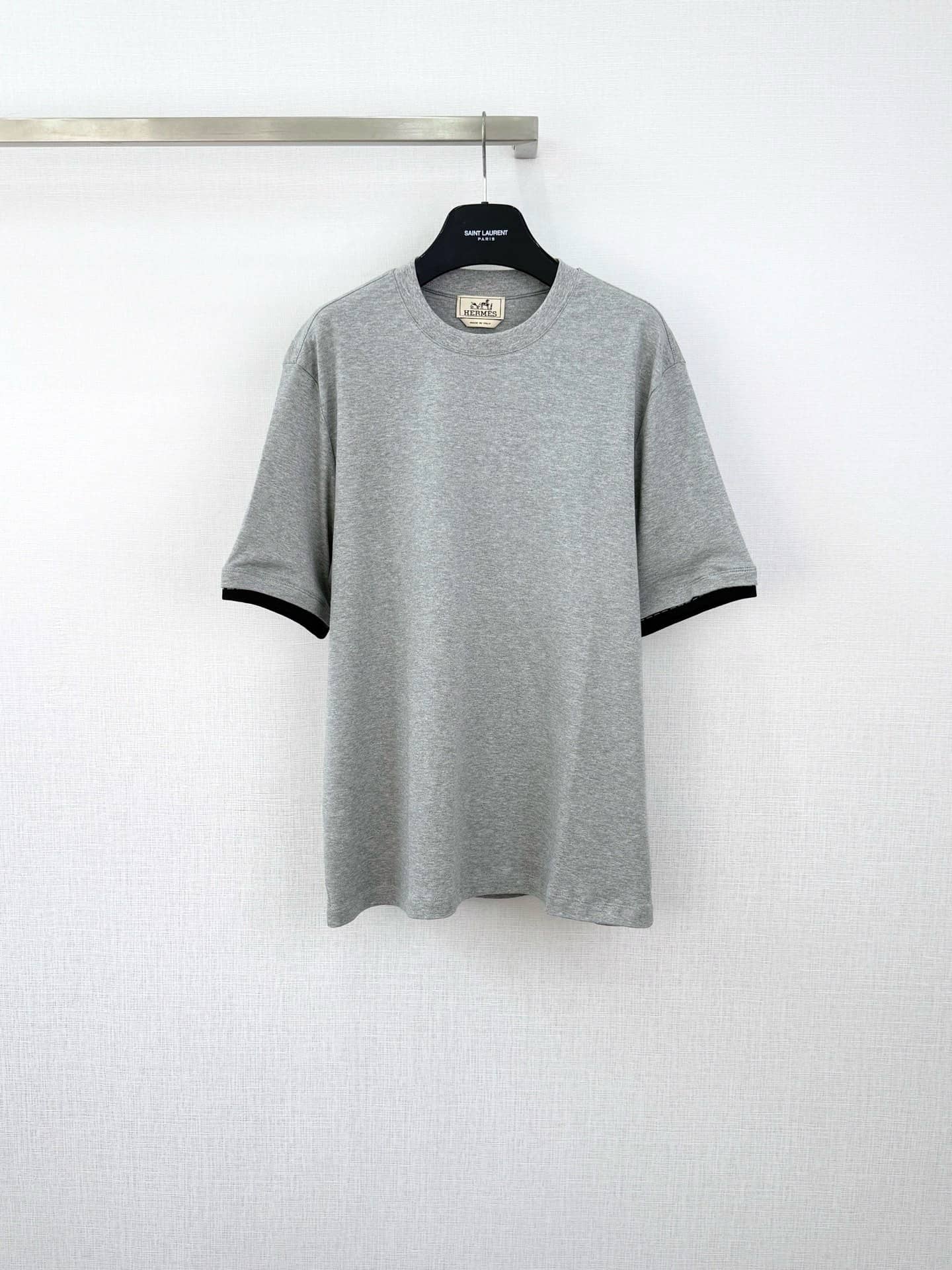 Hermes: T-shirt, contrast panels