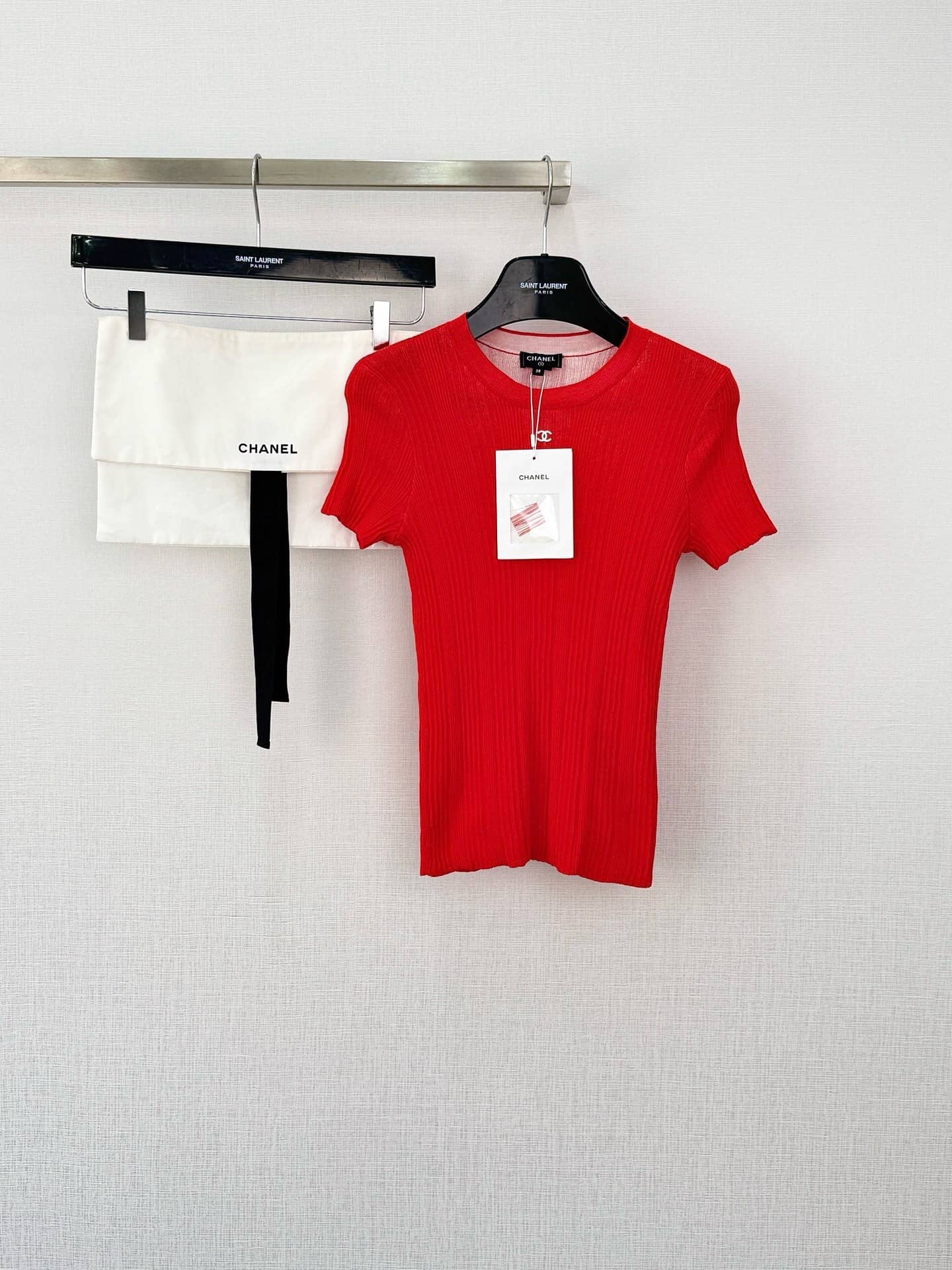 Chanel: T-shirt