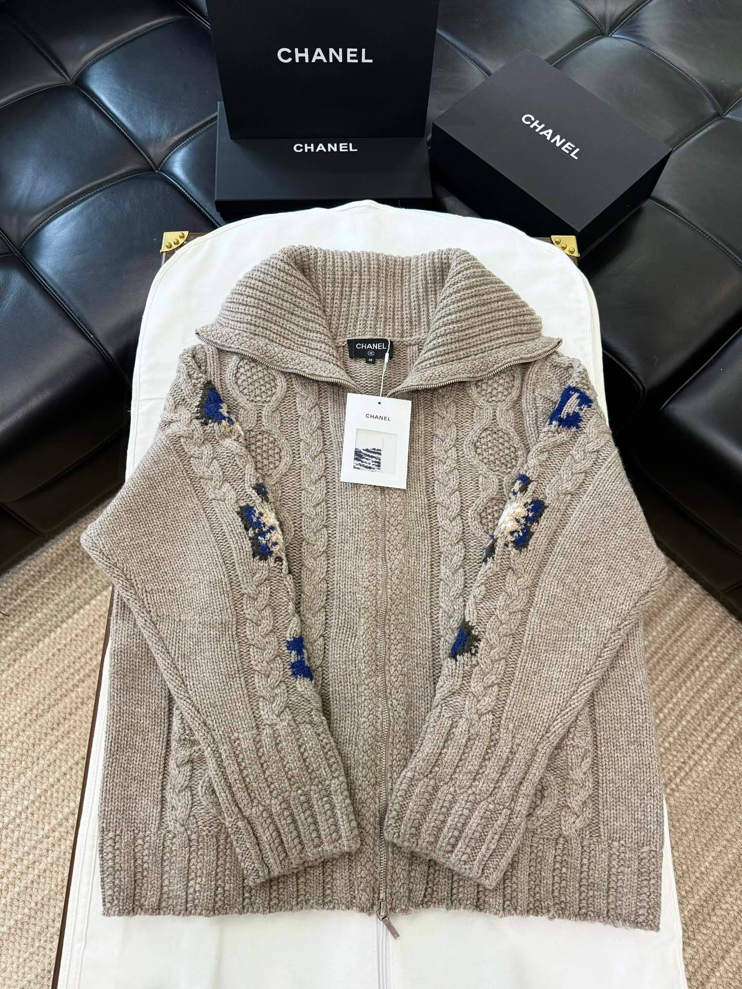 Chanel: Jacket, zip fastening, autumn/winter 2024