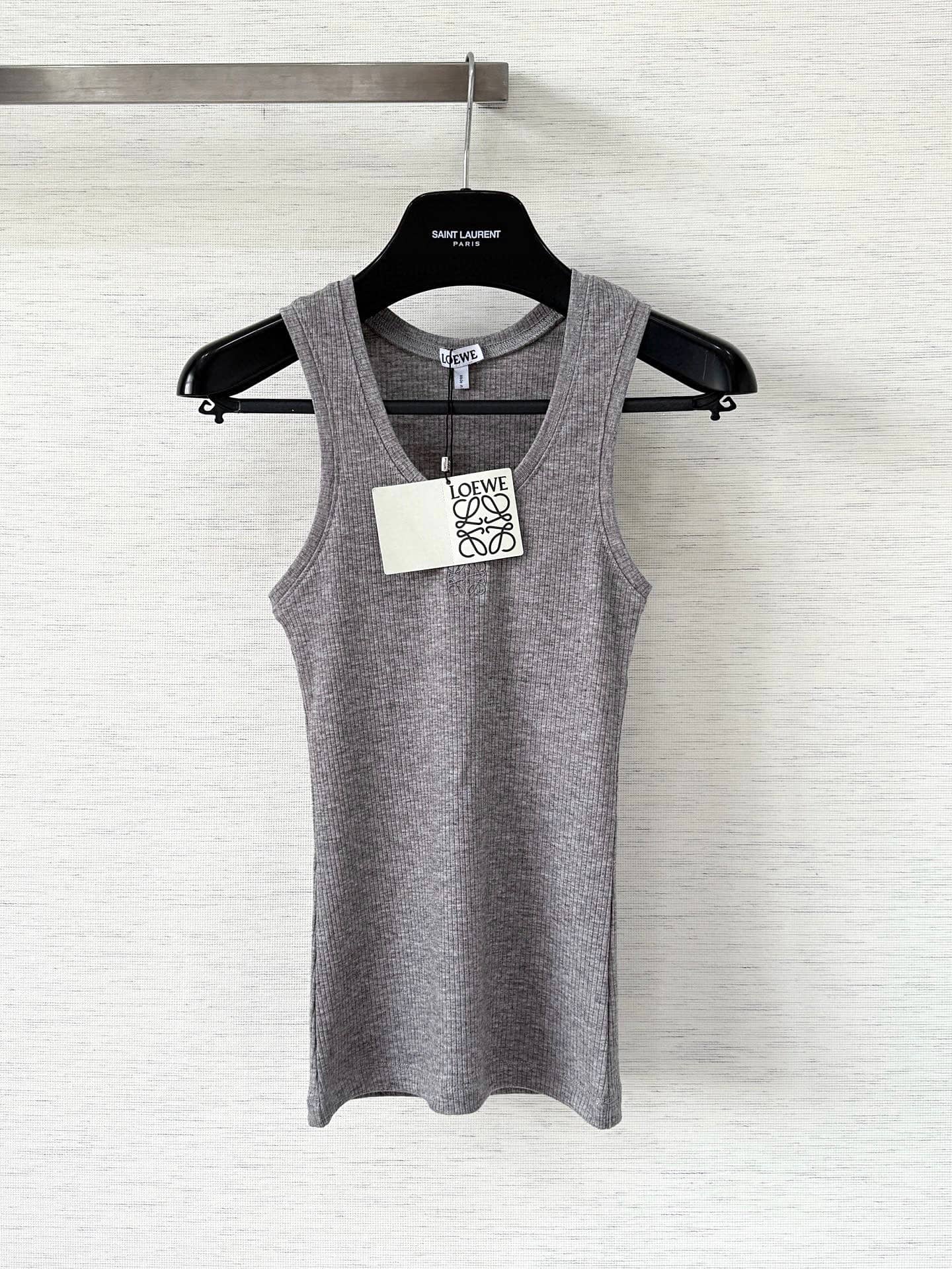 Loewe: Sleeveless top, logo, spring/summer 2025