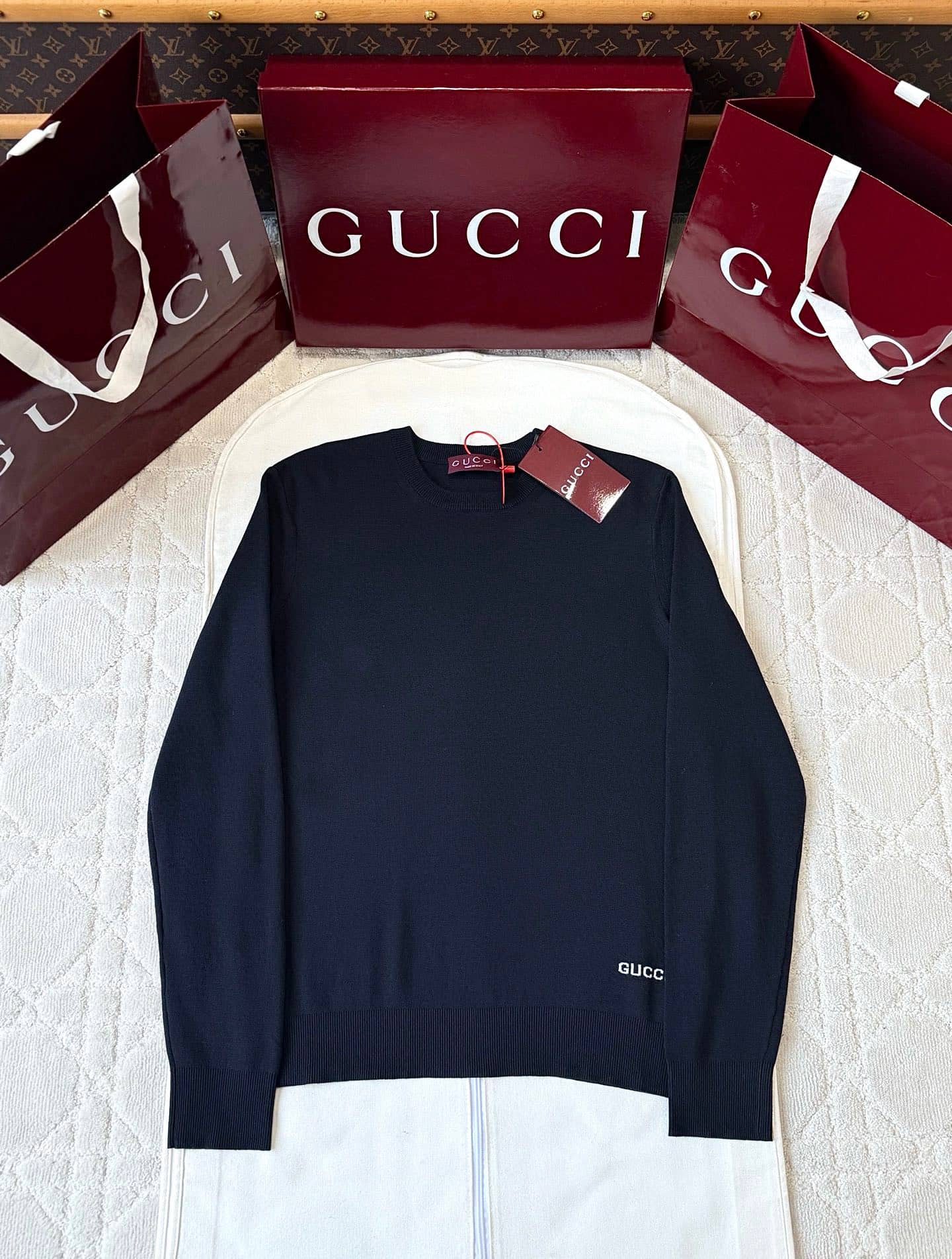 Gucci: Sweater, embroidery, intarsia, autumn/winter 2025