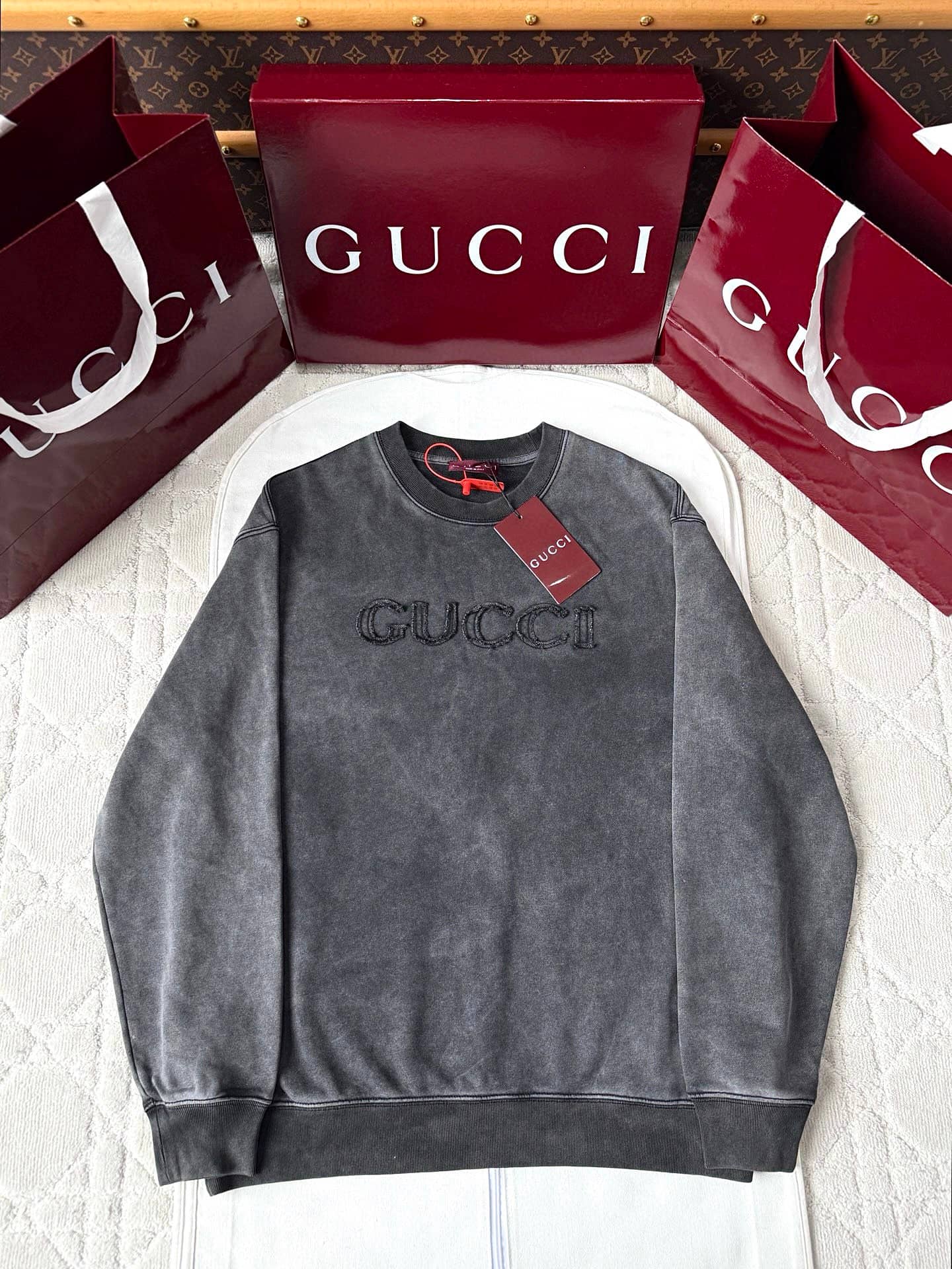 Gucci: Sweatshirt, logo, autumn/winter 2025