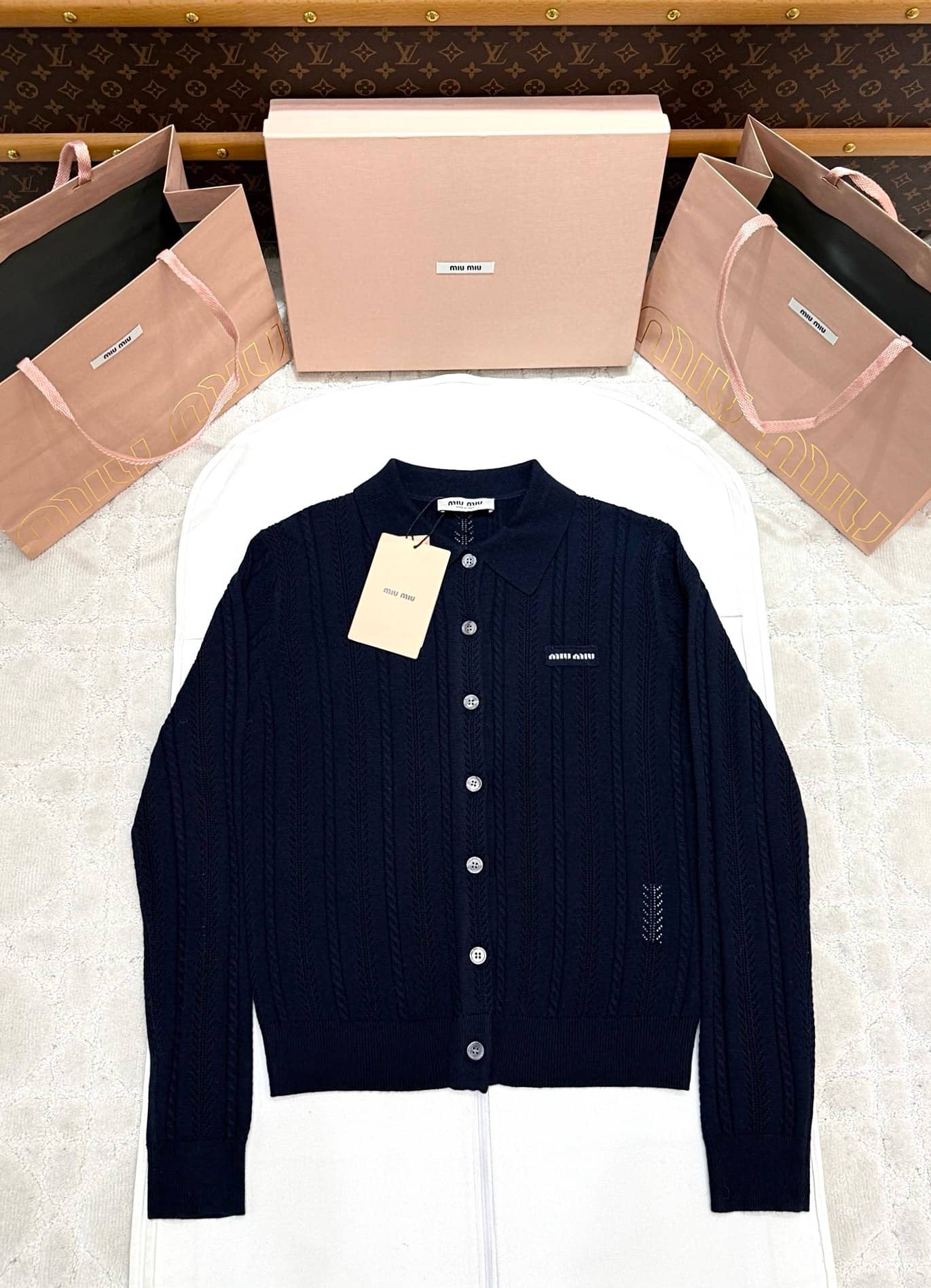 Miu Miu: Cardigan, embroidery, autumn/winter 2025
