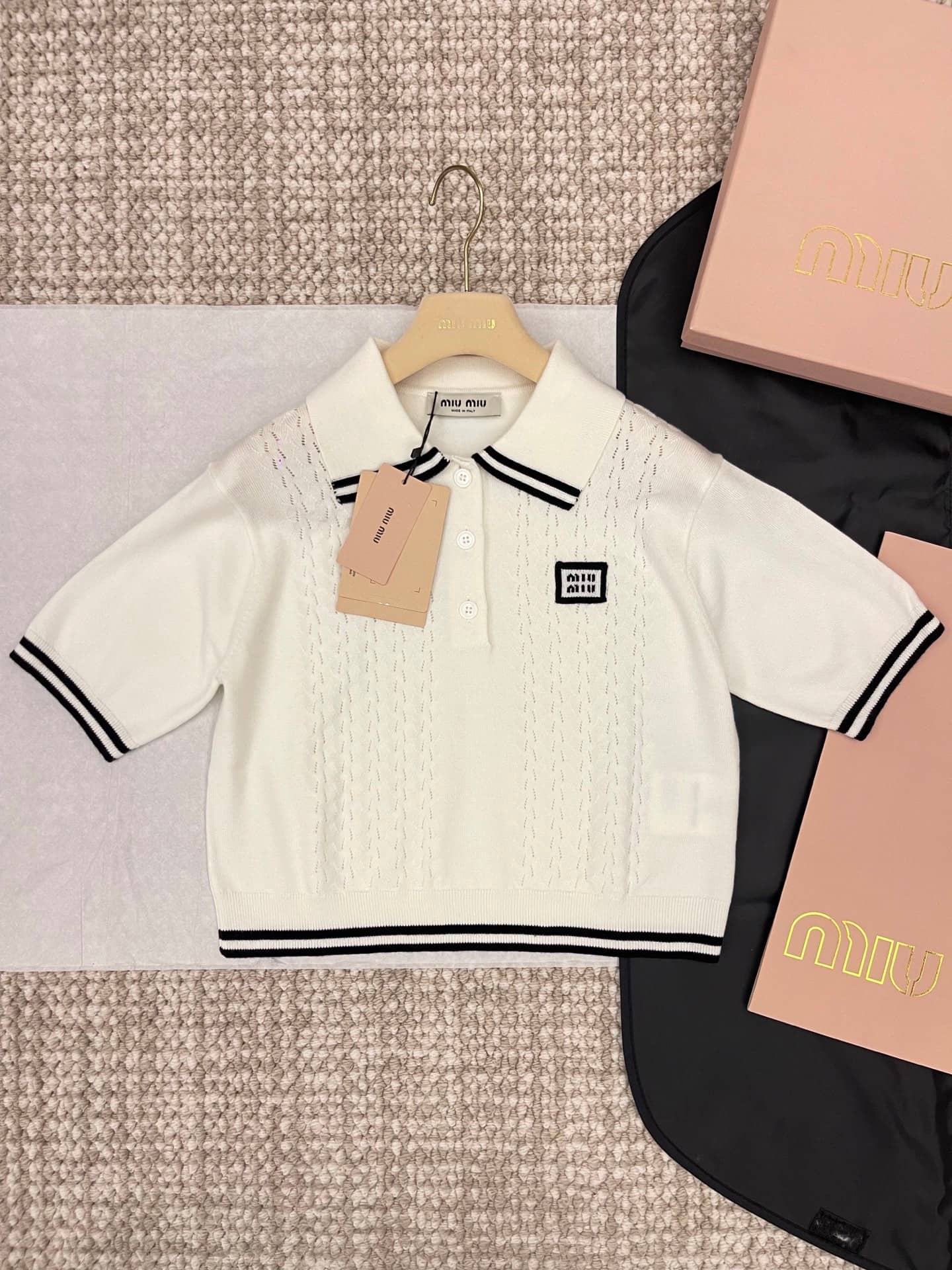 Miu Miu: T-shirt, logo, wool, spring/summer 2025