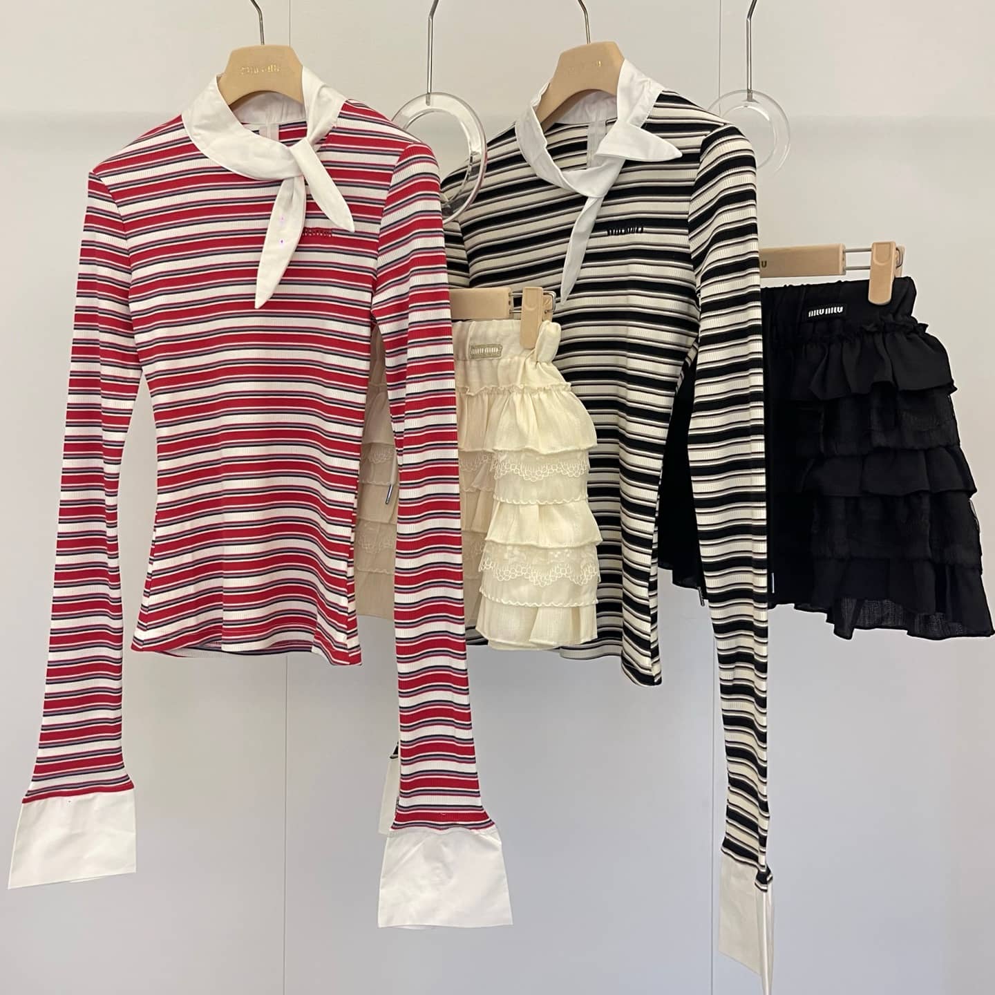 Miu Miu: рубашка, полоска, контрастные вставки