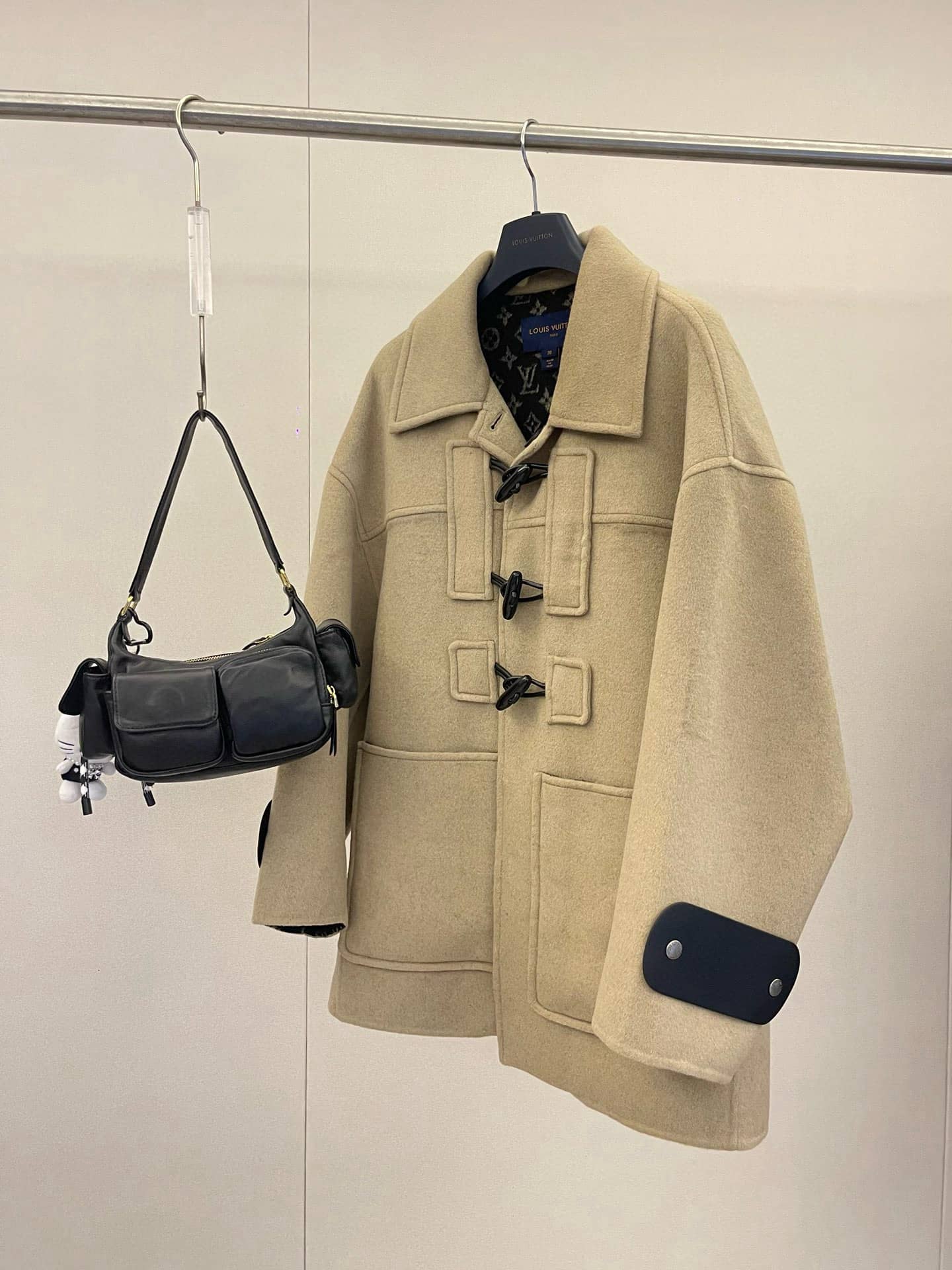 Louis Vuitton: сумка, шерсть