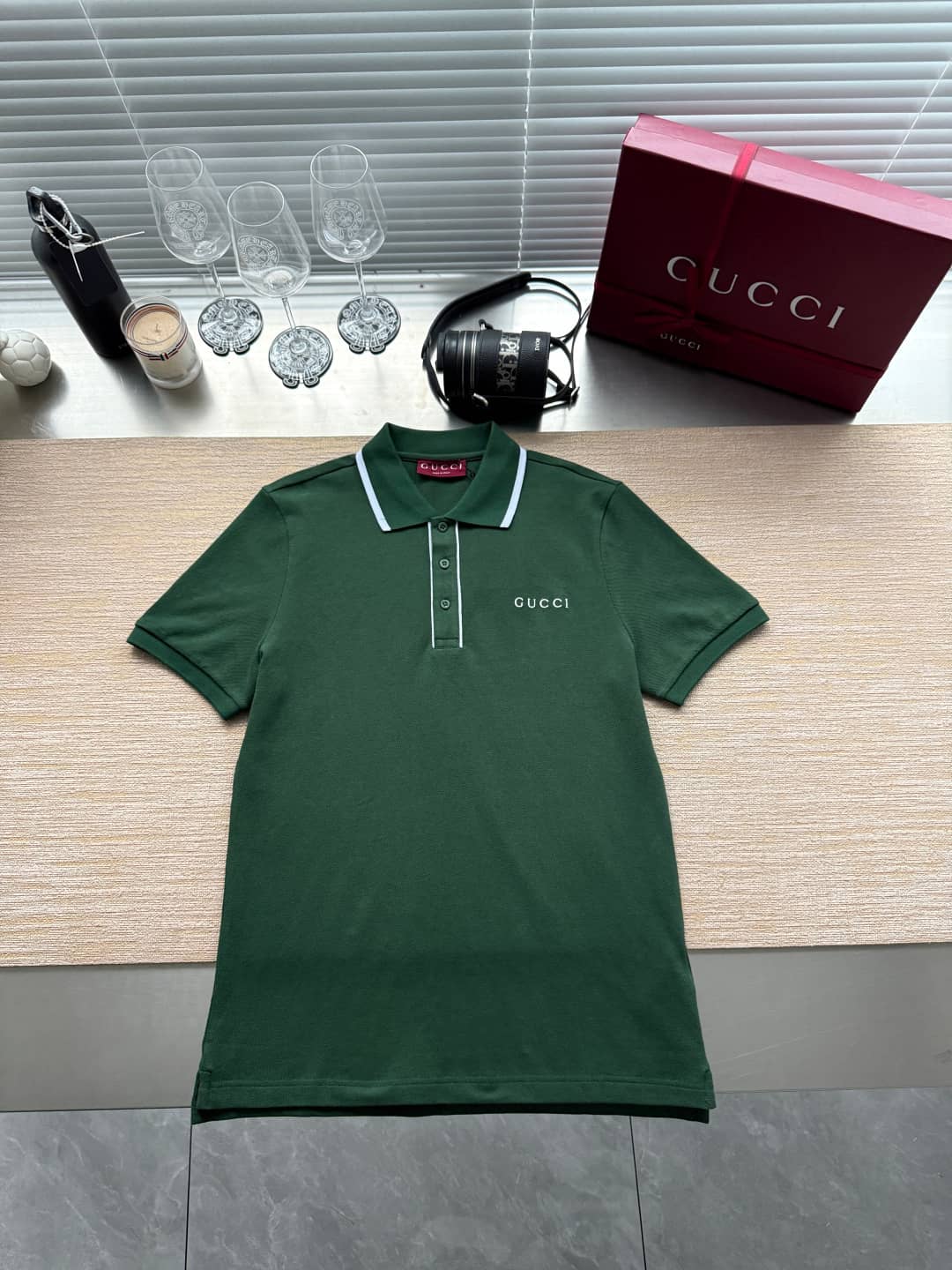 Gucci: Polo shirt, embroidery, logo