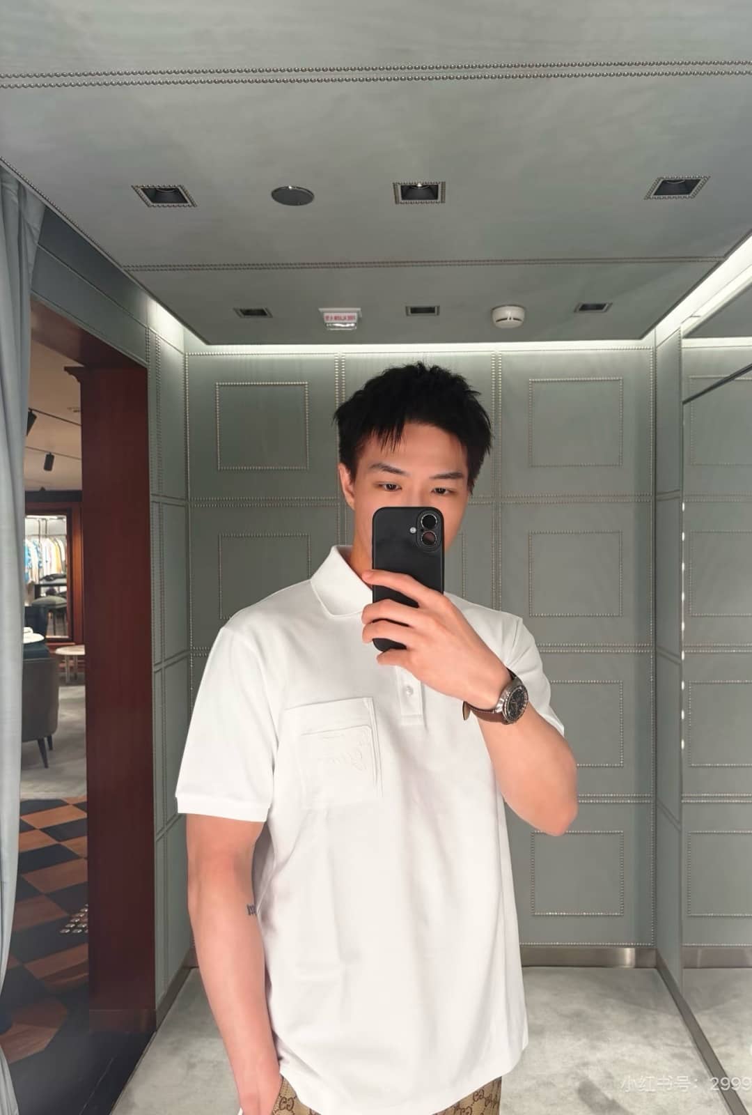 Gucci: Polo shirt, embroidery, logo, pockets